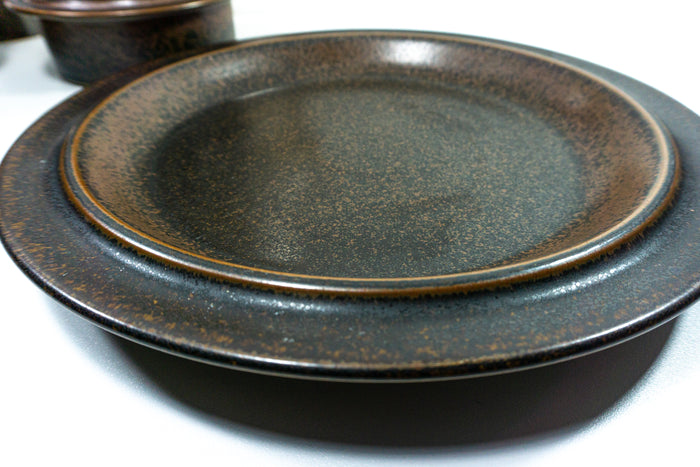 1960s ARABIA RUSKA FINLAND platters, round and rectangular serving plates