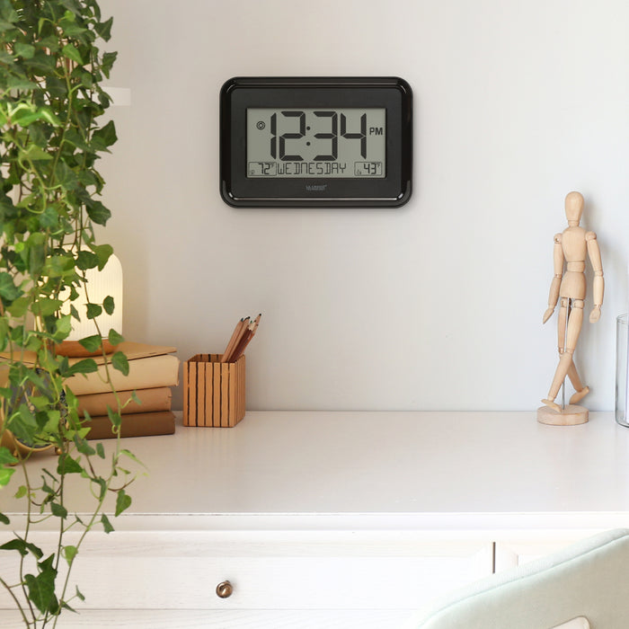 513-1412 Digital Clock with Indoor/Outdoor Temperature