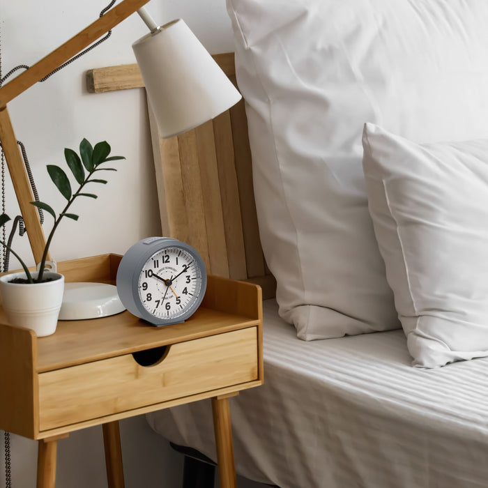 617-710 Atomic Analog Alarm Clock – Gray