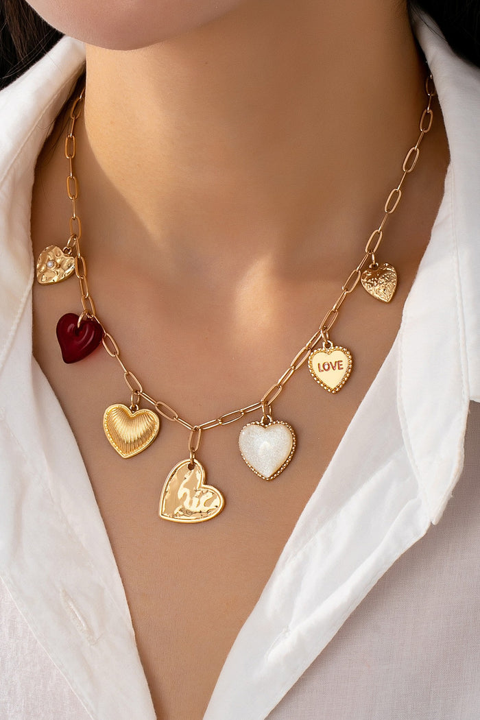 CHARM HEART NECKLACE