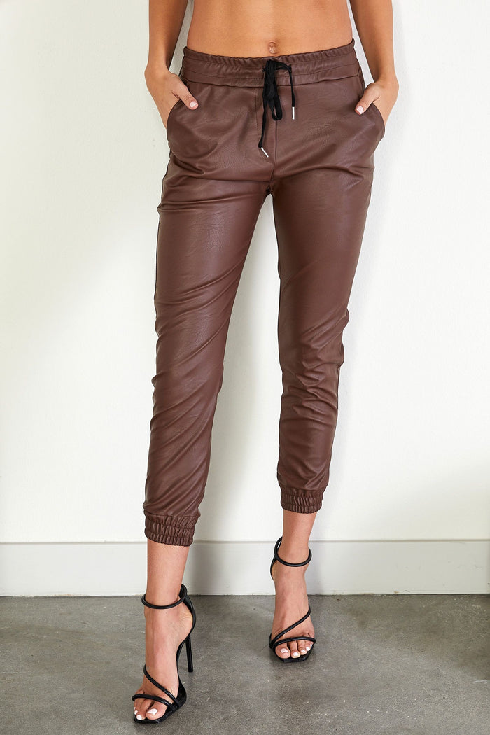 CUFFED JOGGER WITH POCKETS