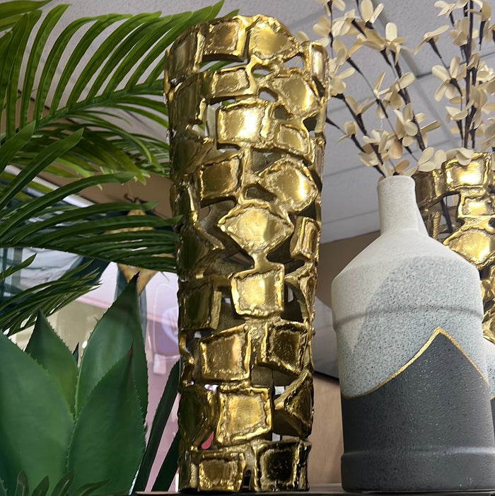 Gold vase