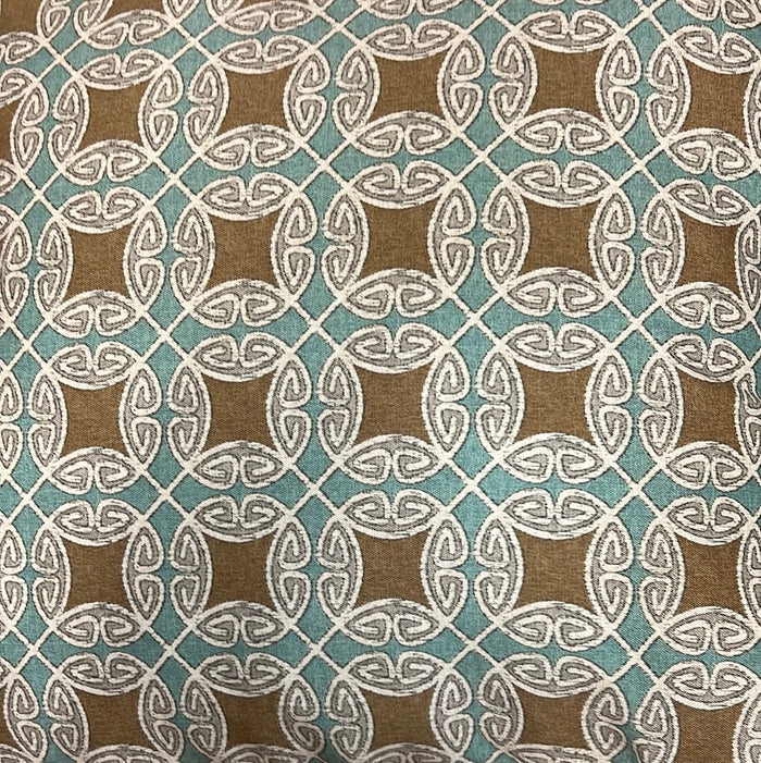 Outdoor throw pillow