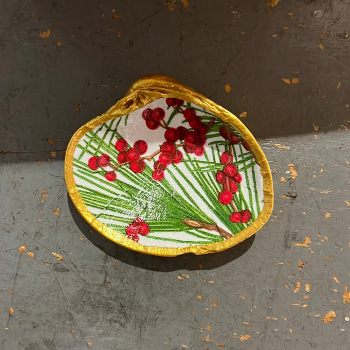 OYSTER & CLAM DECORATIVE SHELLS