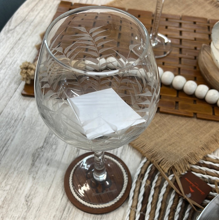 palm tree etched red wine glass
