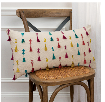 THROW PILLOW
