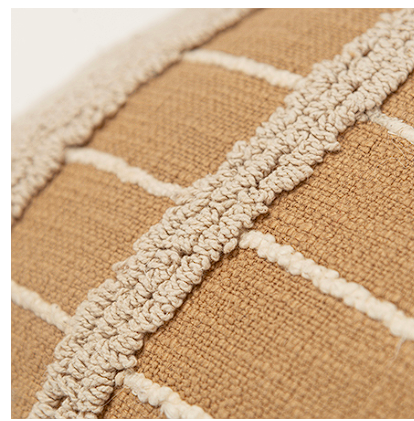 THROW PILLOW