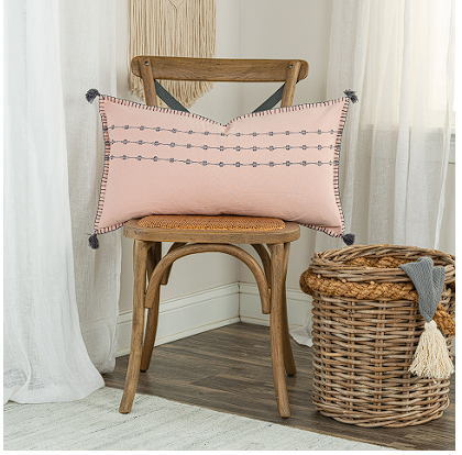 THROW PILLOW